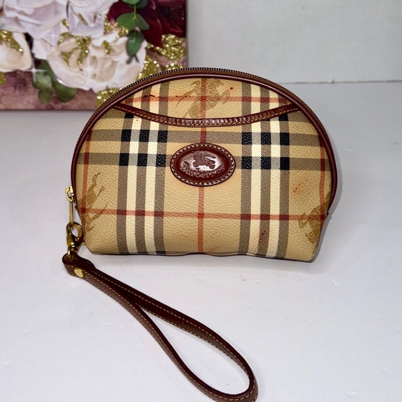 BURBERRY Nova check Cosmetic pouch - Picture 8 of 8